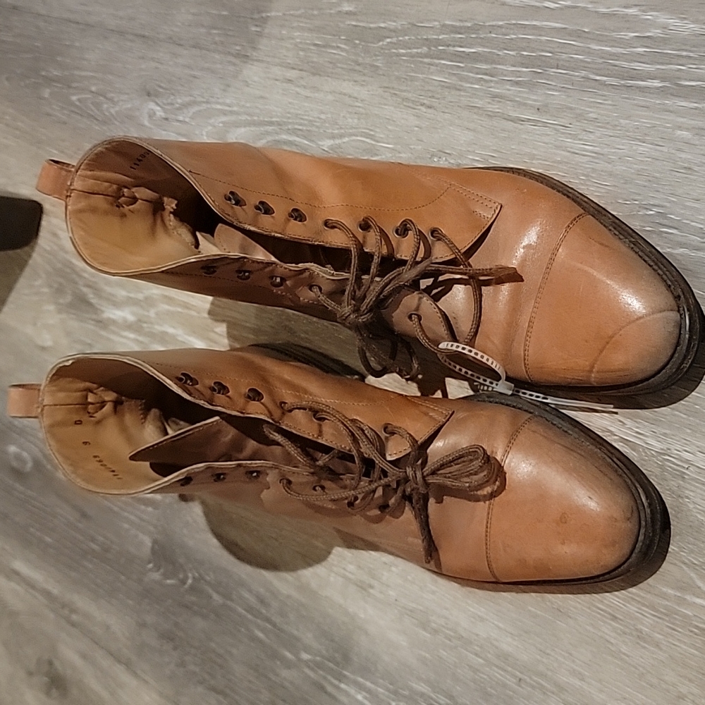 Tan Leather Gucci Boots with Vibram sole